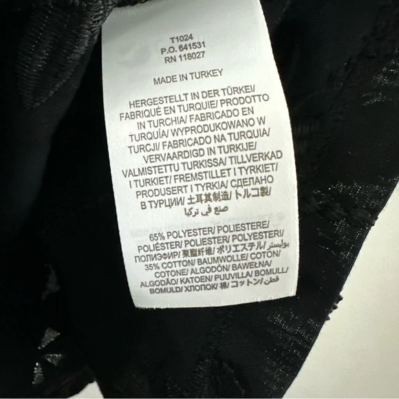 NWT Boden Women’s Floral Puff Sleeve Black Button Blouse Size 2 - Picture 5 of 6